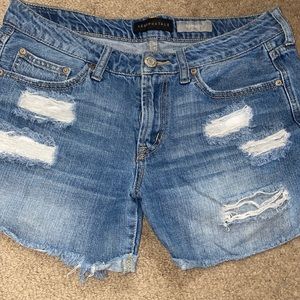 Tomboy jean shorts